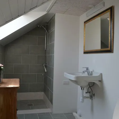 호텔 Tante Tut & Onkel E - -