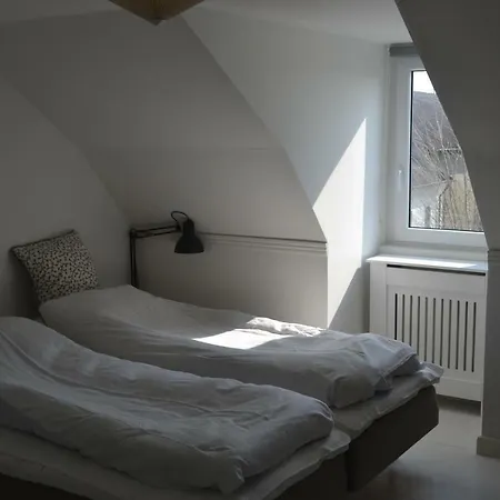 酒店 Tante Tut & Onkel E - - 3*