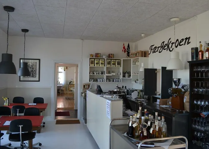 Tante Tut & Onkel E - - Hotel